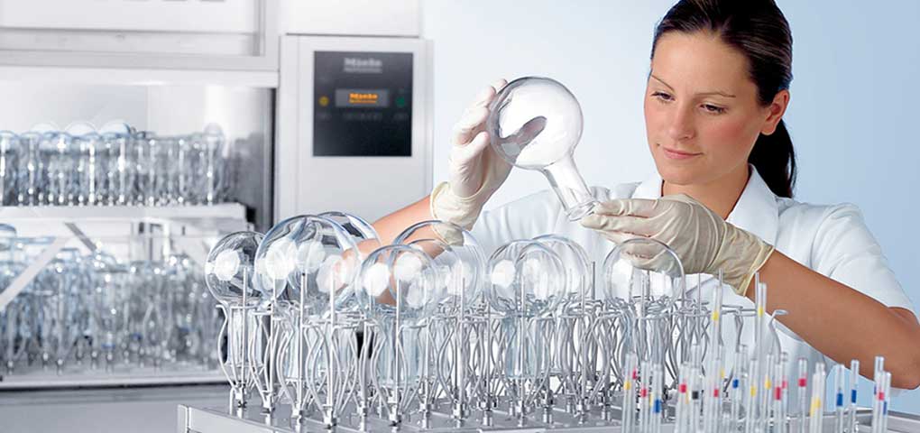 Laboratorieopvasek og sterilisering af udstyr